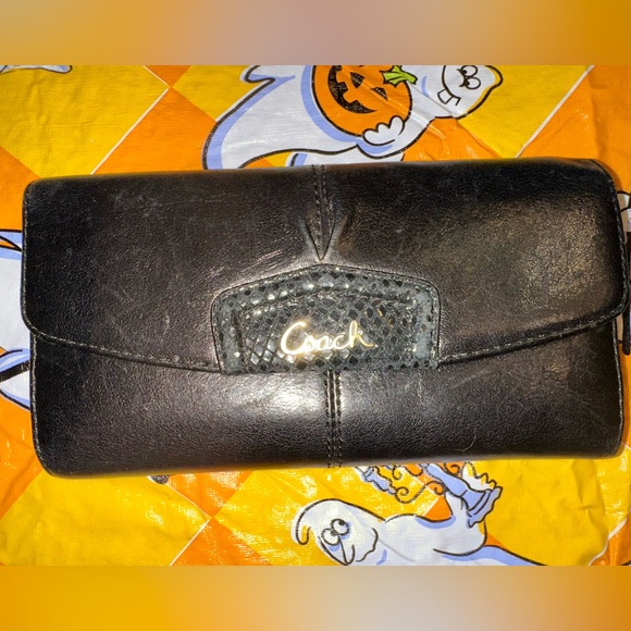 Black Coach Wallet - Picture 1 of 3